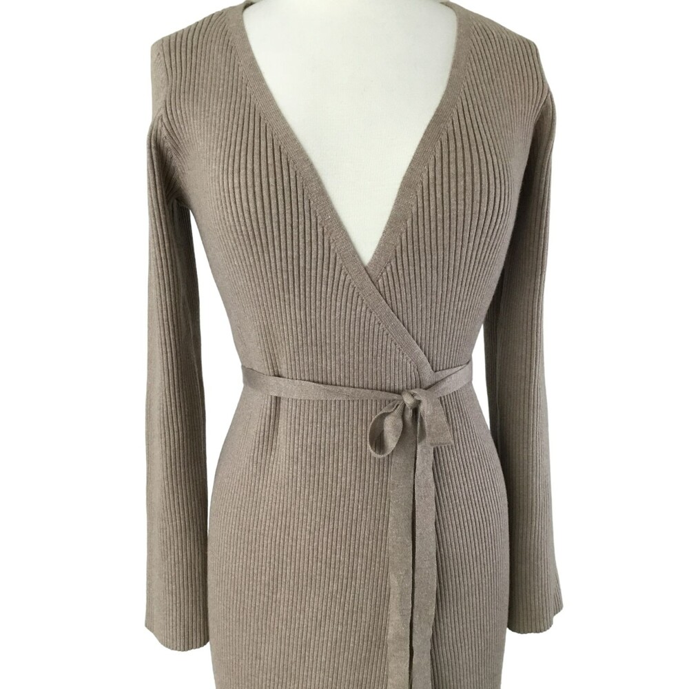 Lulus Iconic Comfort Sweater Dress Womens Medium Taupe Ribbed Surplice Wrap NEW - Picture 4 of 13